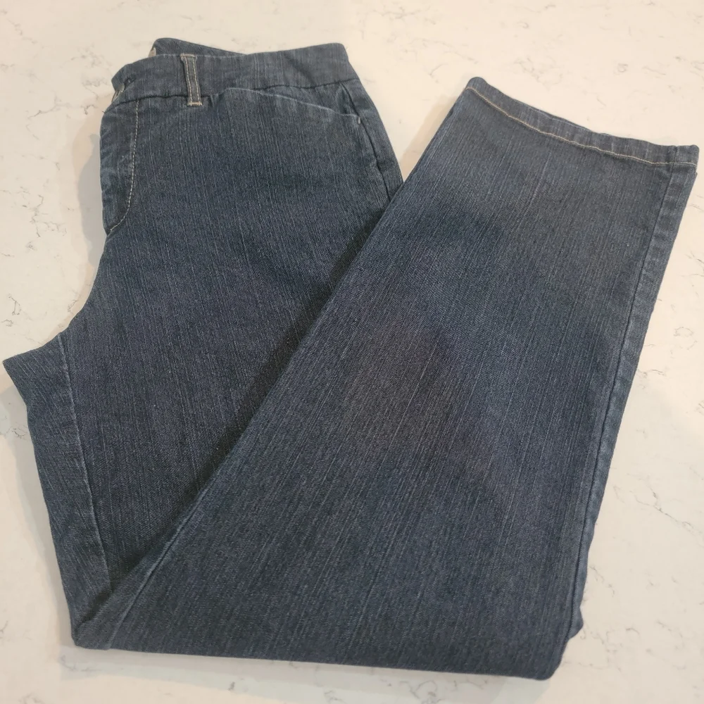 Khakis zipper closure blue jeans size 6 petit